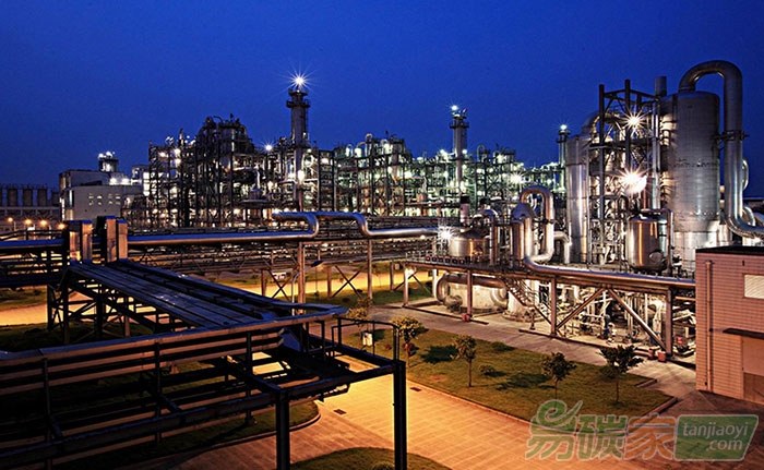 鋼鐵火電等八行業(yè)明年完成超標(biāo)排放整治